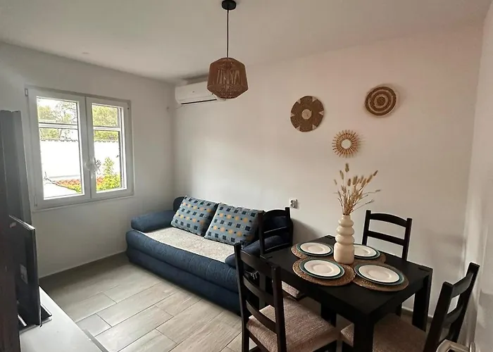 Tonka Apartament Nečujam