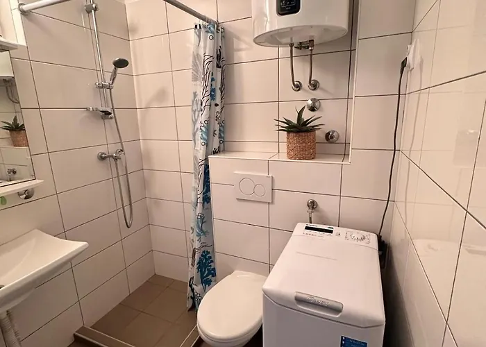 Tonka Apartament *